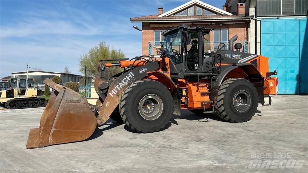 Hitachi ZW310-7 Gumikerekes homlokrakodók