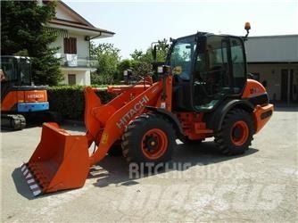 Hitachi ZW65 Gumikerekes homlokrakodók