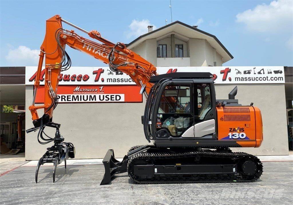 Hitachi ZX130-6 Erdészeti Kotrók