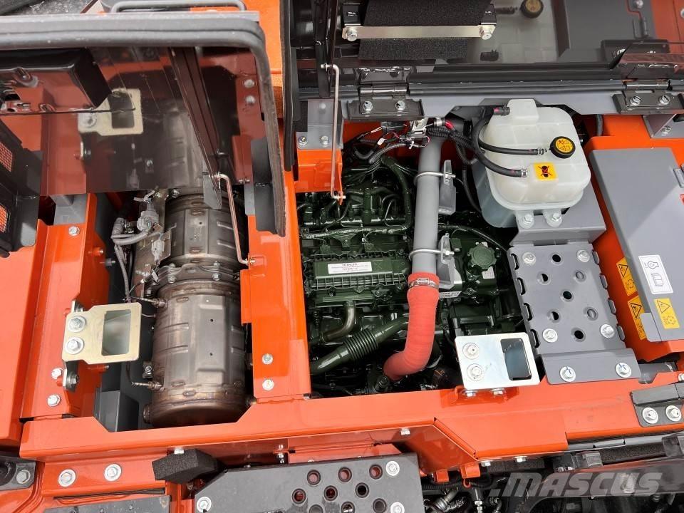 Hitachi ZX135US-7 Erdészeti Kotrók