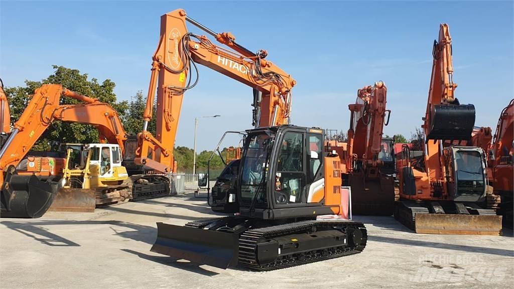Hitachi ZX135US-7 Közepes (midi) kotrók 7 t - 12 t