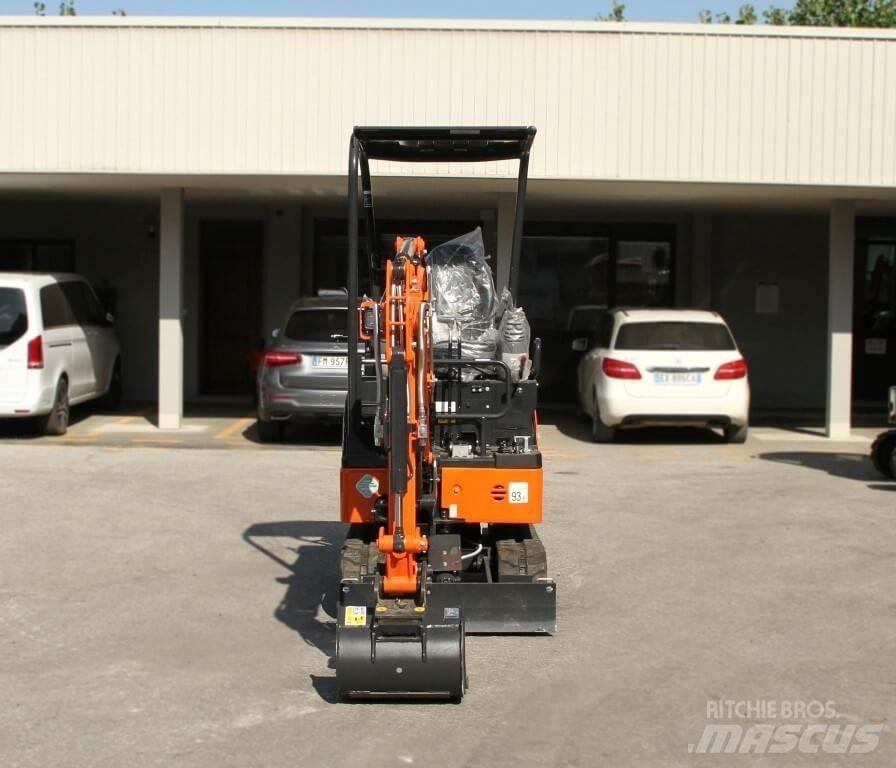 Hitachi ZX17U-6 YR Mini kotrók < 7t