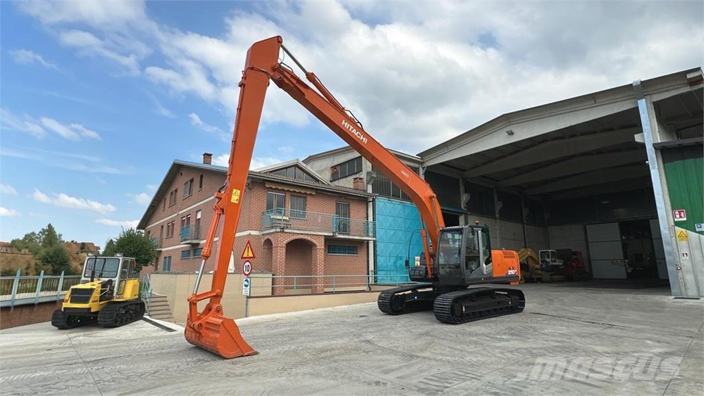 Hitachi ZX210LC-3 SLF Lánctalpas kotrók