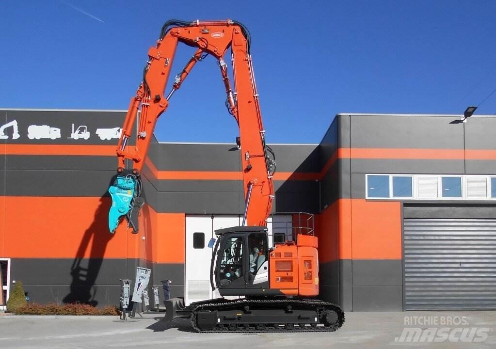 Hitachi ZX225-US6 Lánctalpas kotrók