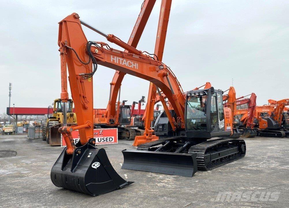 Hitachi ZX225 USBLC Lánctalpas kotrók