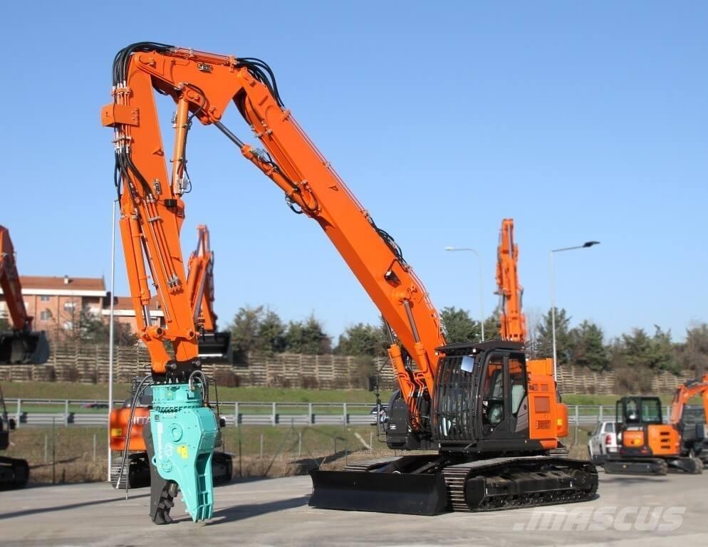 Hitachi ZX225USLC-6 Lánctalpas kotrók