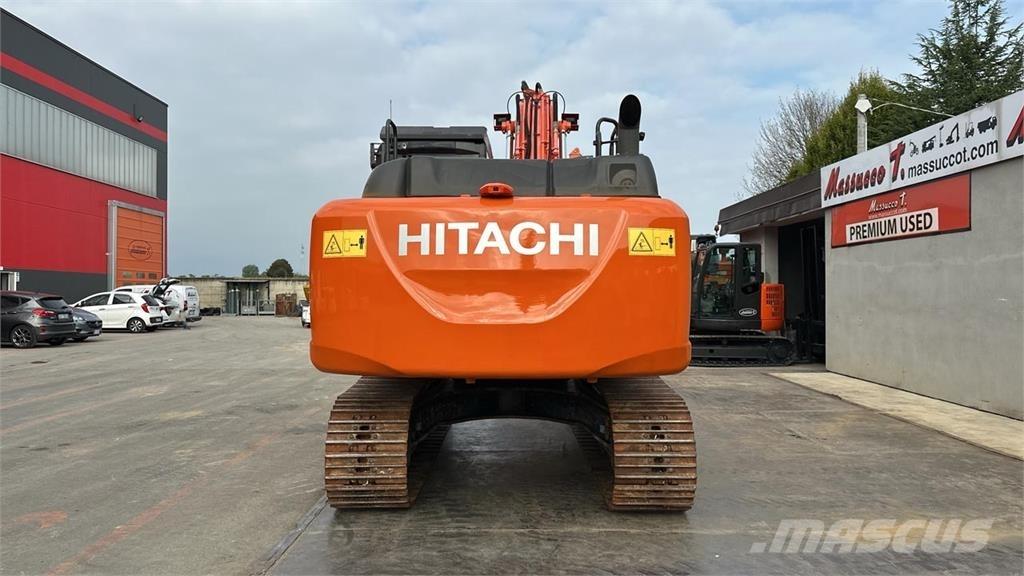 Hitachi ZX240N-6 Lánctalpas kotrók