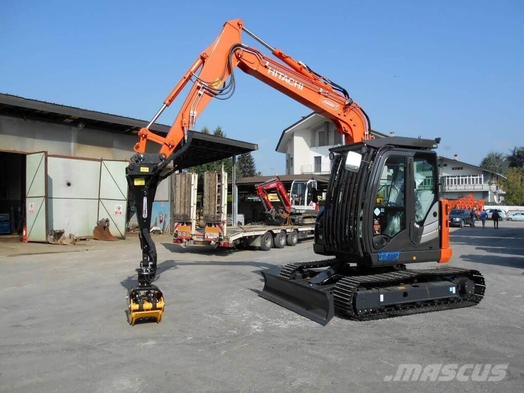 Hitachi ZX85US-5A Erdészeti Kotrók