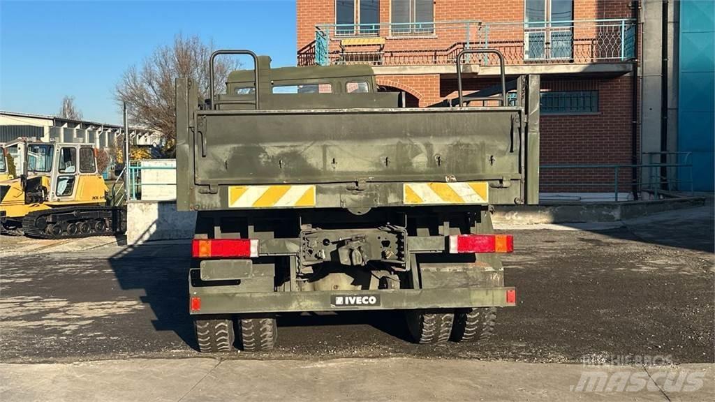 Iveco 260-35 6x4 Egyéb