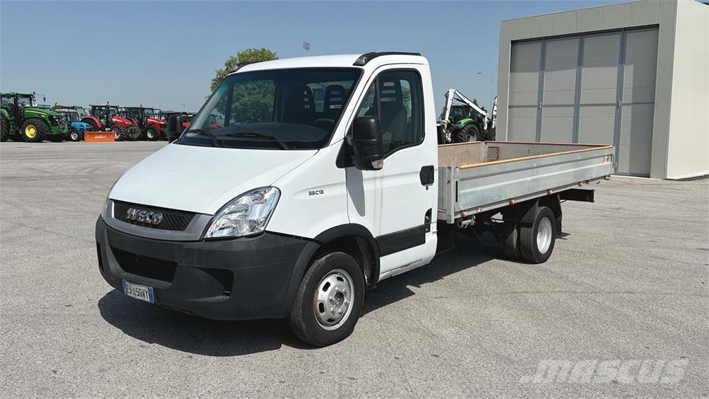 Iveco DAILY 35C13 4x2 Egyéb