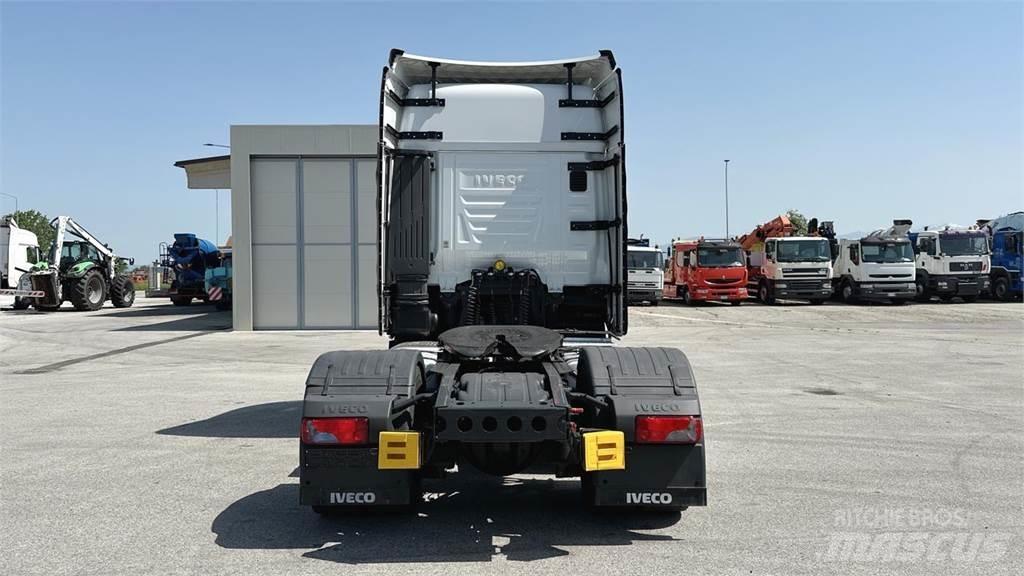 Iveco S-WAY 490 4x2 Egyéb