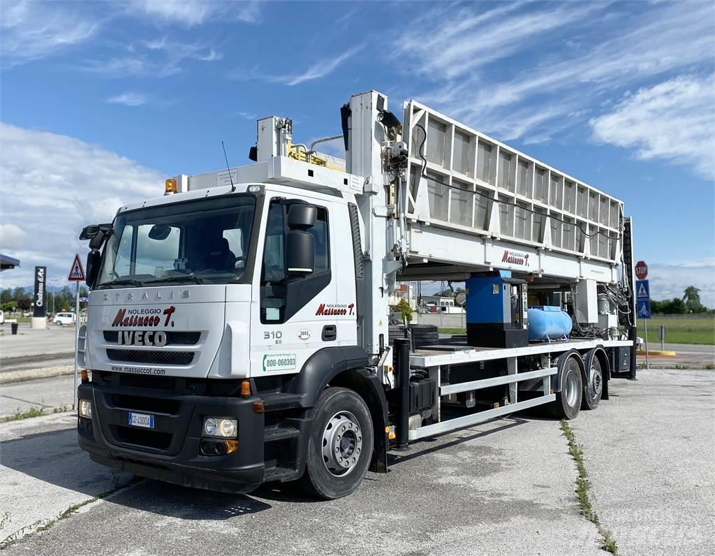 Iveco STRALIS 310 Teherautóra szerelt emelők és állványok