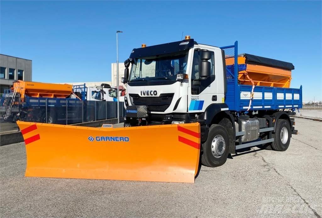 Iveco TRAKKER 360 Hóeltakarítók