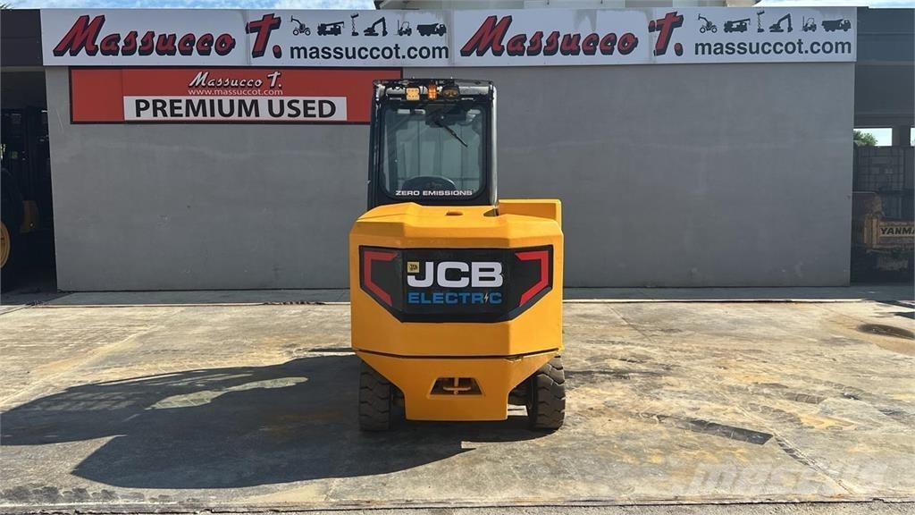 JCB TLT 30-19E 4x2 Teleszkópos rakodók