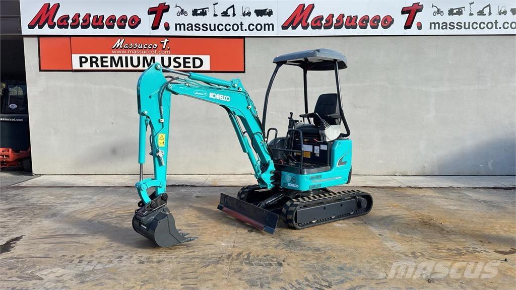 Kobelco SK17 SR-3 Mini kotrók < 7t