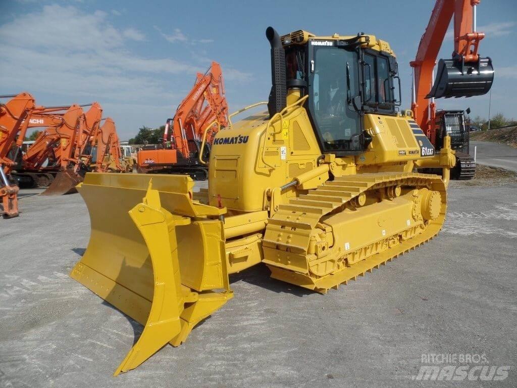 Komatsu D61 EXi lánctalpas dózerek