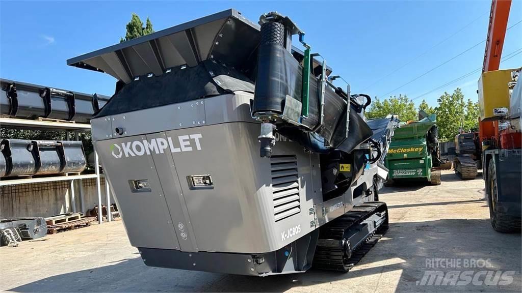 Komplet K-JC 805 Takarmánydarálók