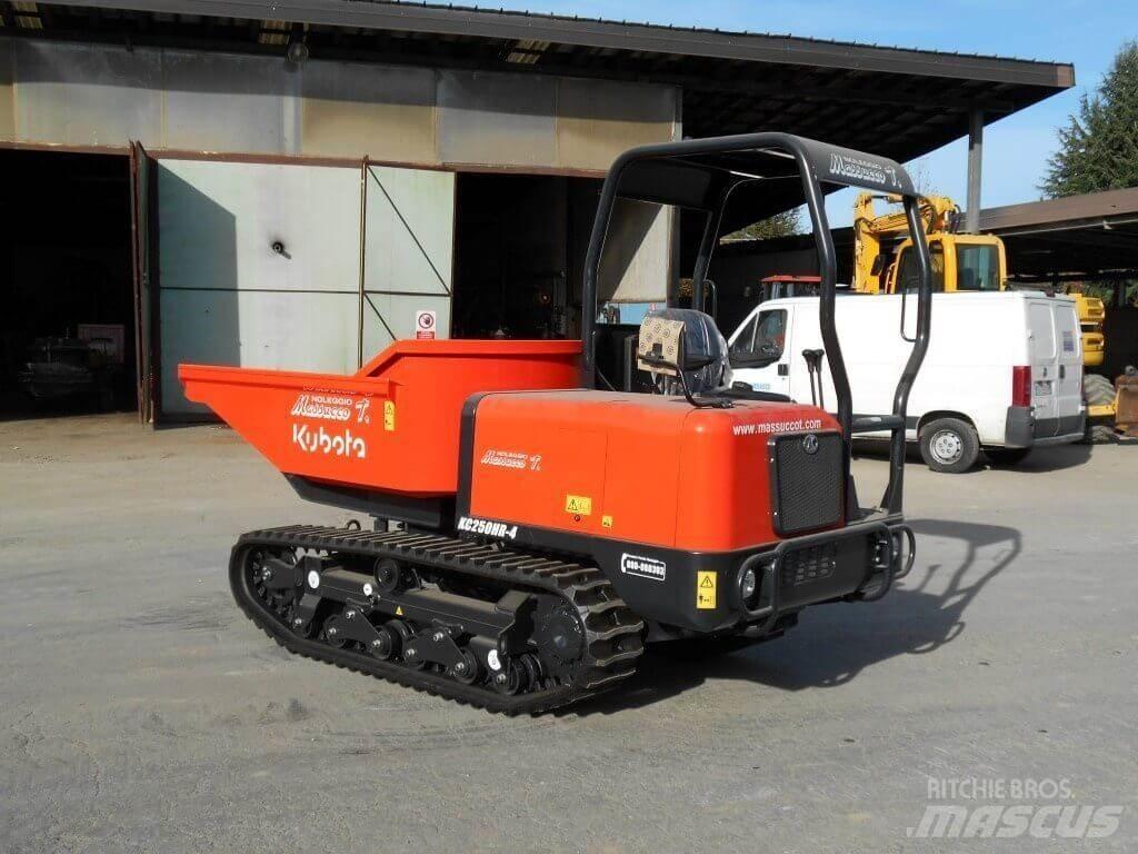 Kubota KC250 Mezei dömperek