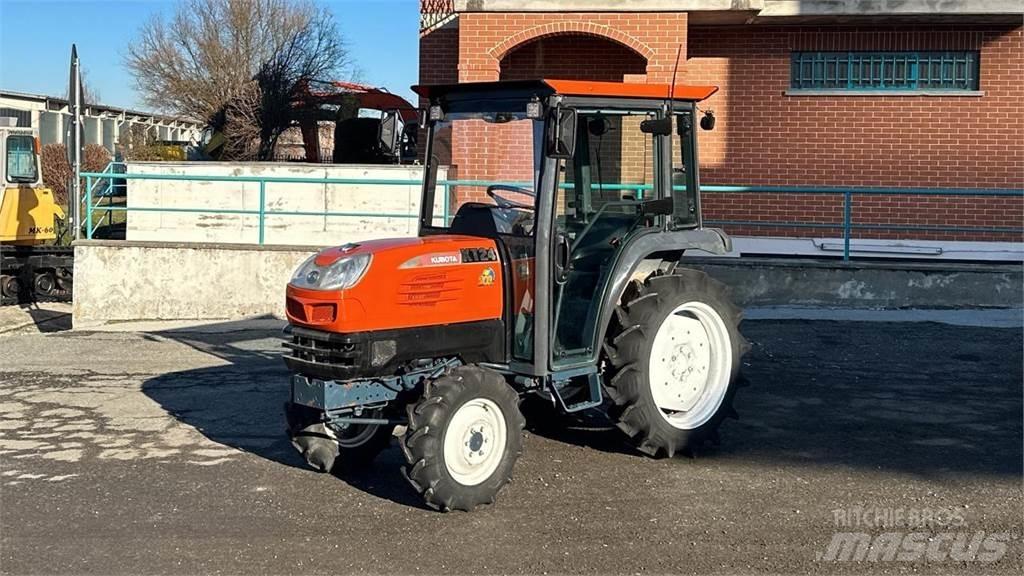 Kubota KT24 4X4 Hóeltakarítók