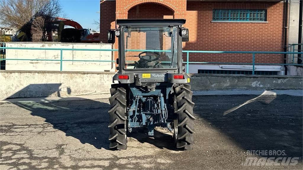 Kubota KT24 4X4 Hóeltakarítók