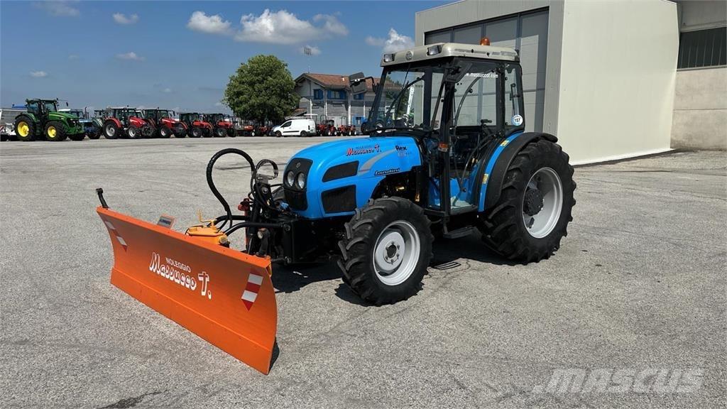 Landini REX 85 GT 4X4 Hóeltakarítók