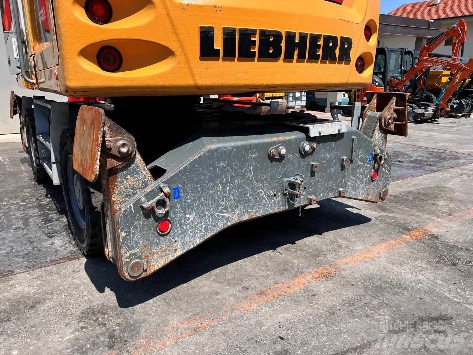 Liebherr LH22 Gumikerekes kotrók