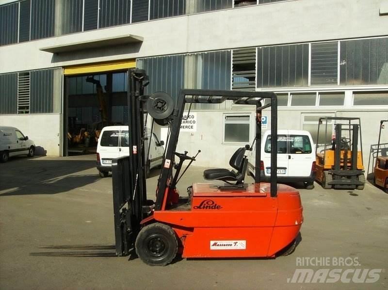 Linde E20 Elektromos targoncák