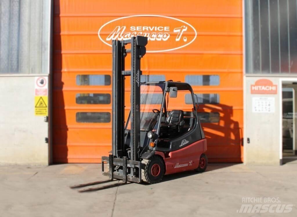 Linde E25-01 Elektromos targoncák