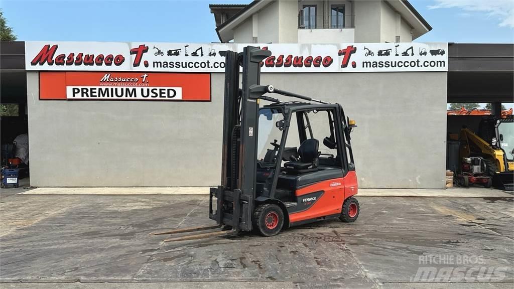 Linde E30L - 01 Elektromos targoncák