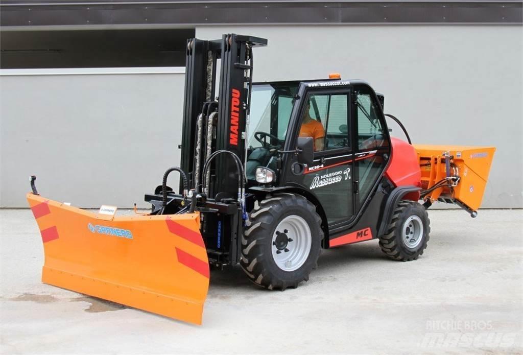 Manitou MC30-4 DK Dízel targoncák