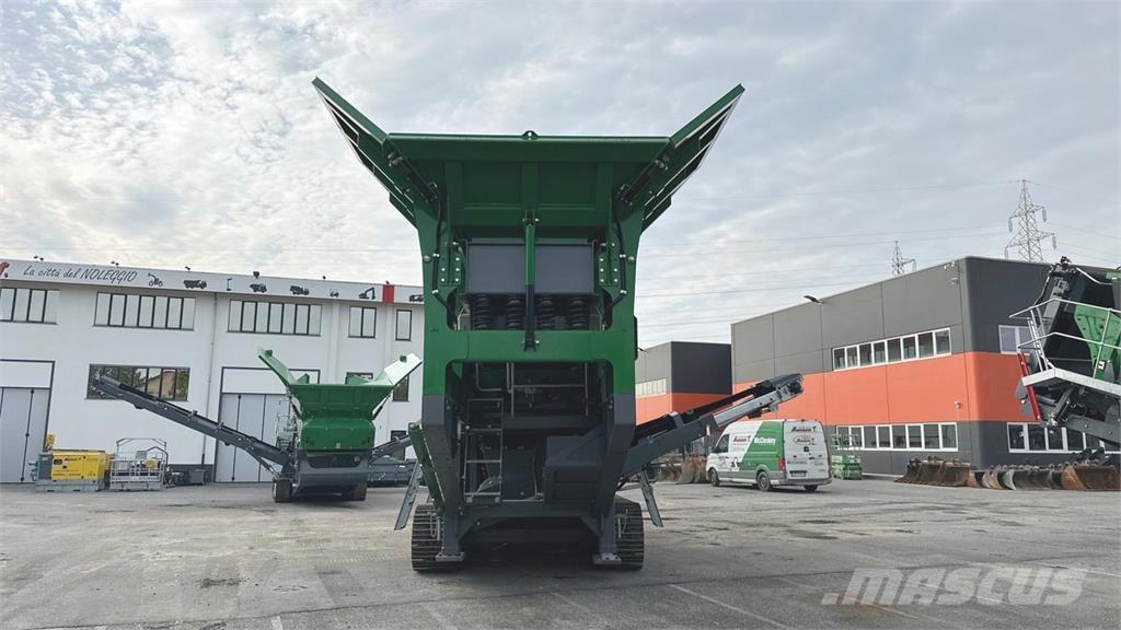 McCloskey J50 Takarmánydarálók