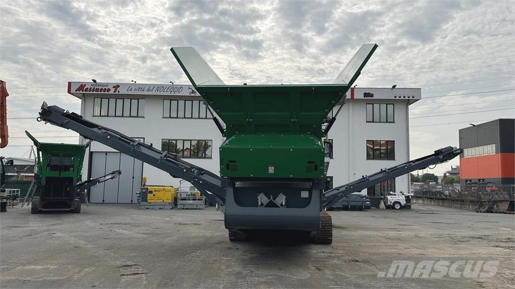 McCloskey R230 Válogató berendezések