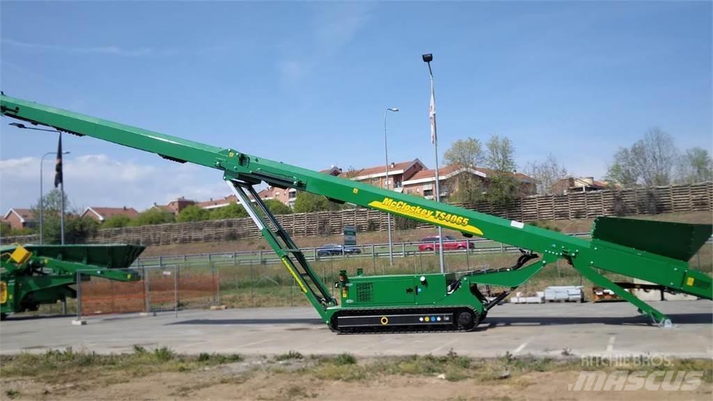 McCloskey TS4065 V2 Konvejorok
