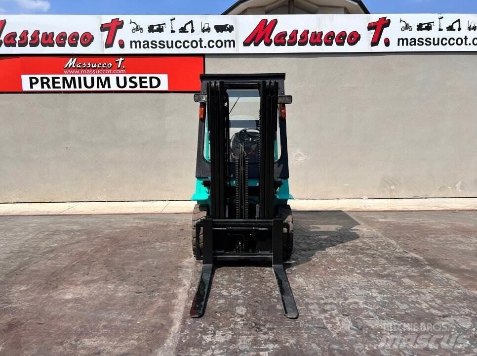 Mitsubishi FD25K Dízel targoncák