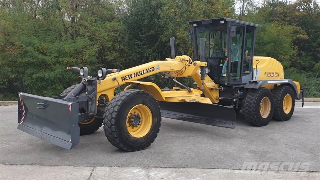 New Holland F.156.6/A lánctalpas dózerek