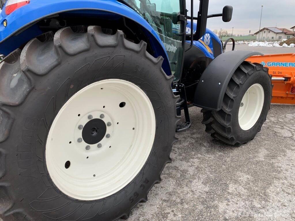 New Holland T5.115 Hóeltakarítók
