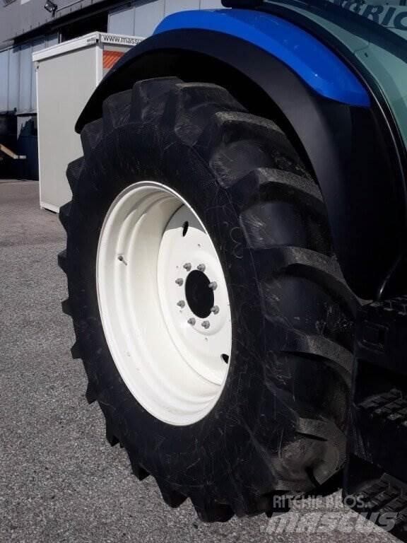New Holland T6.165 Hóeltakarítók