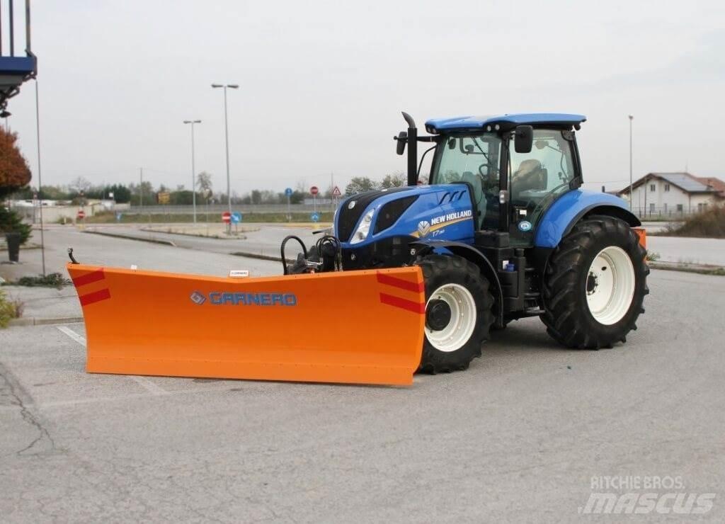 New Holland T7.190 Hóeltakarítók