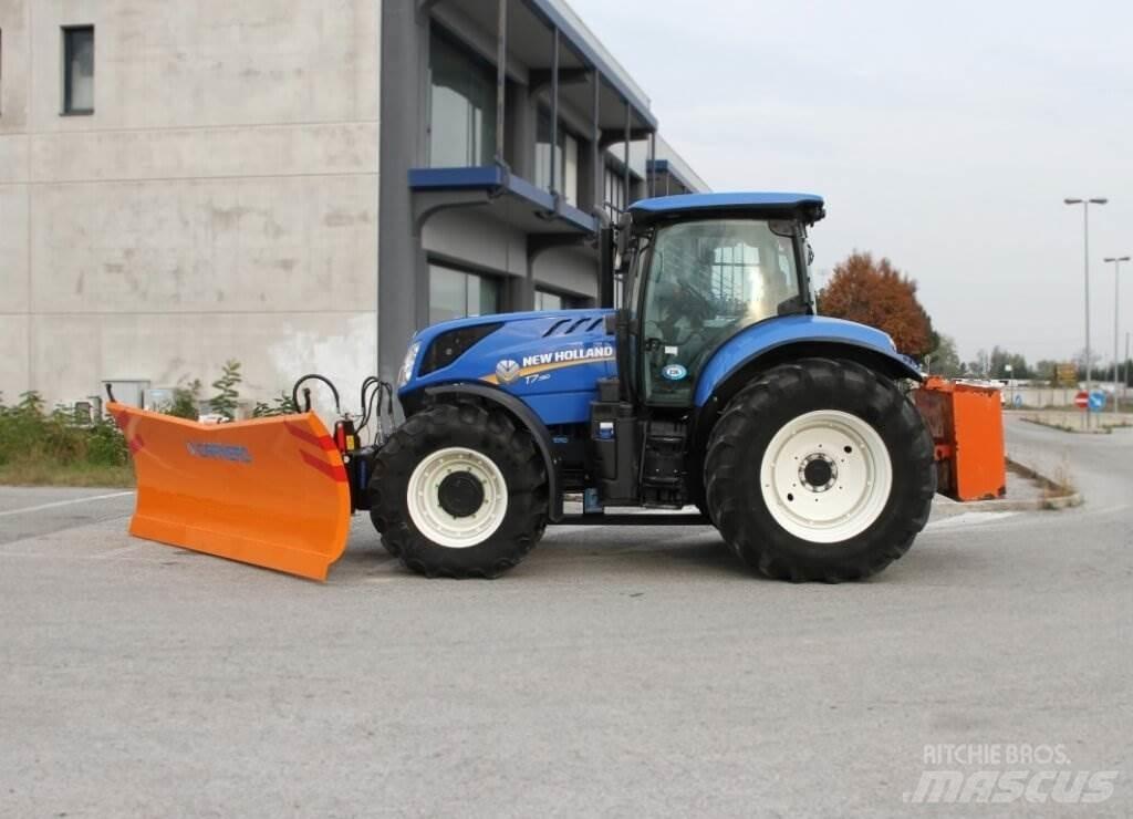 New Holland T7.190 Hóeltakarítók