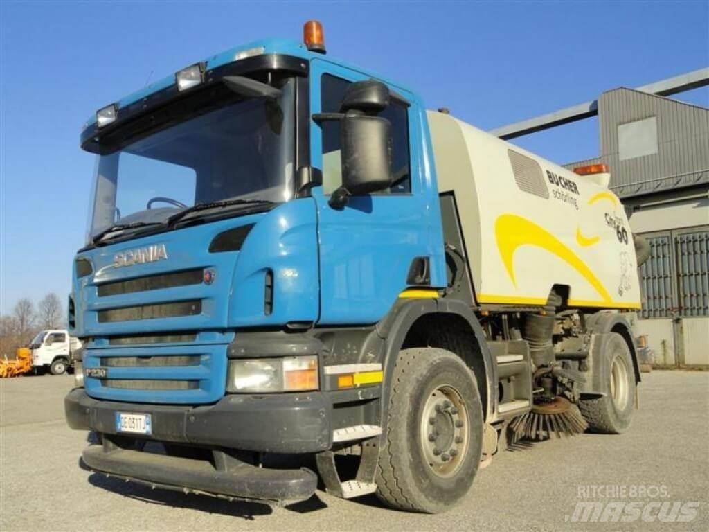 Scania P 230 Bucher Utcaseprő teherautók