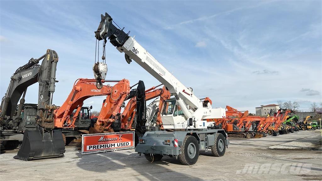 Terex A300 4x4 Terepdaruk