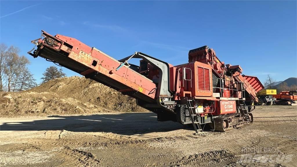 Terex Finlay C-1540 Takarmánydarálók