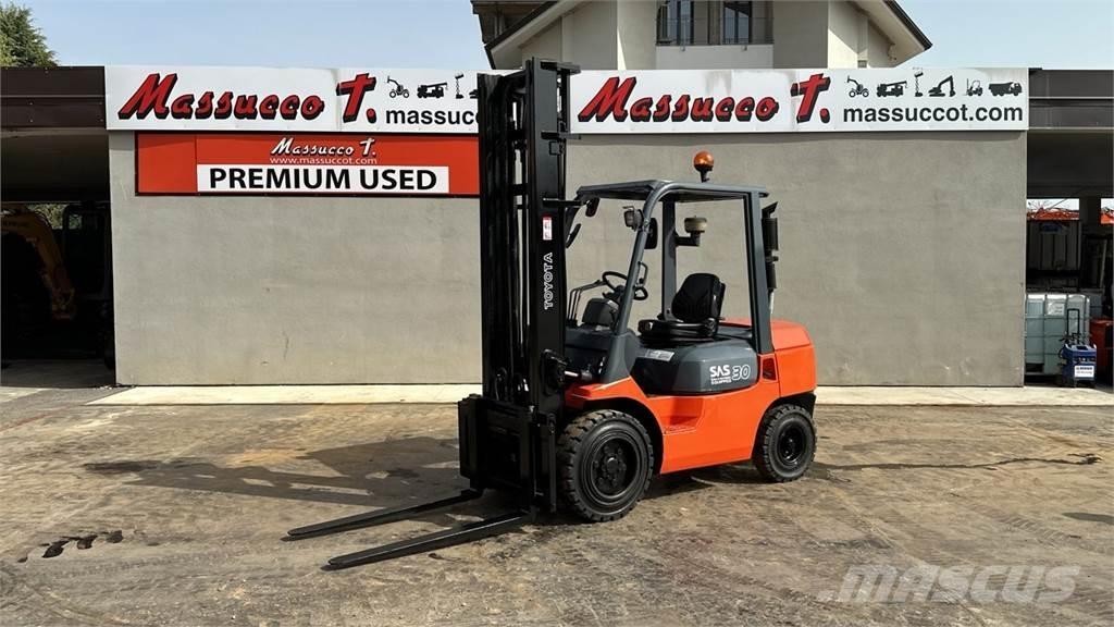 Toyota 02-7FD30 Dízel targoncák