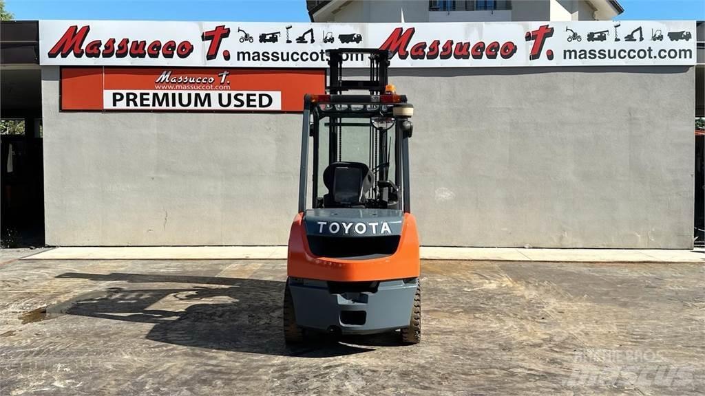 Toyota 02-8FDF30 Dízel targoncák