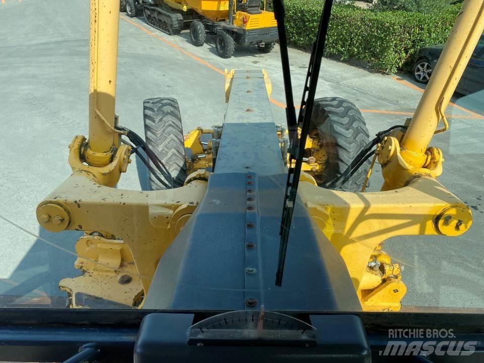 Volvo G740VHP lánctalpas dózerek