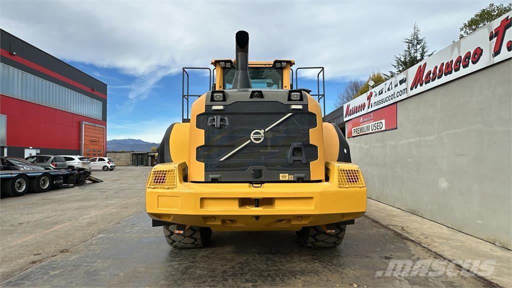 Volvo L180G Gumikerekes homlokrakodók
