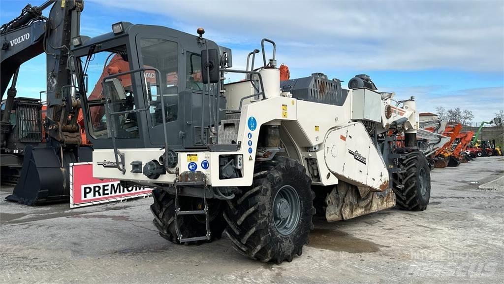 Wirtgen WR2000 Egyéb