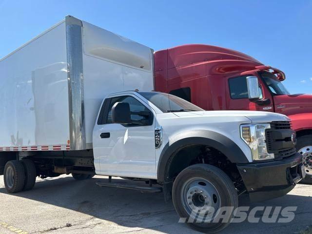 Ford F450 XL 4x2 Dobozos teherautók