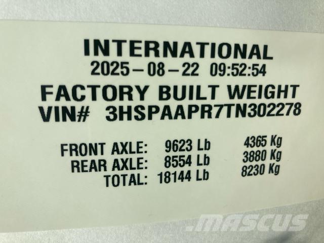 International HX Nyergesvontatók