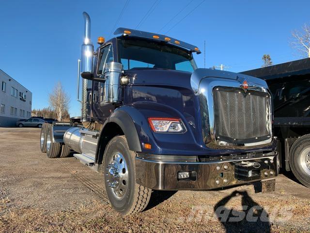 International HX Nyergesvontatók